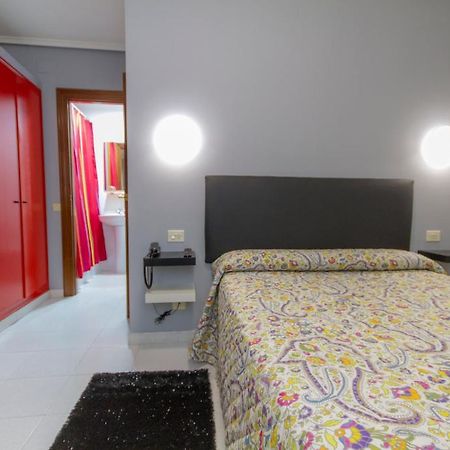 Pension La Mar Castro Urdiales Buitenkant foto