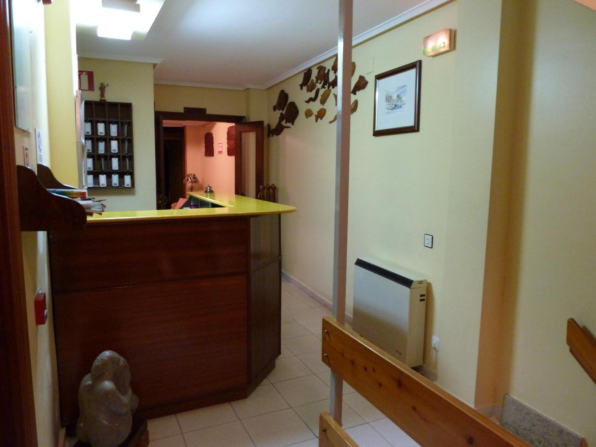 Pension La Mar Castro Urdiales Buitenkant foto